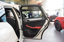 2016款保时捷Macan