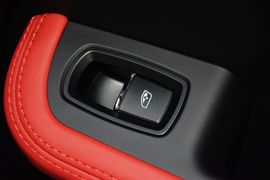 2016款保时捷Macan