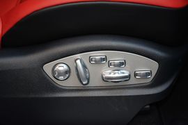 2016款保时捷Macan