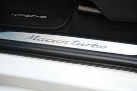 2016款保时捷Macan