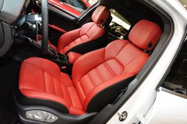 2016款保时捷Macan