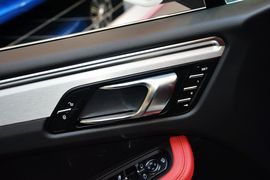 2016款保时捷Macan