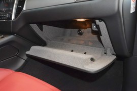 2016款保时捷Macan