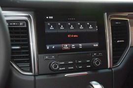 2016款保时捷Macan