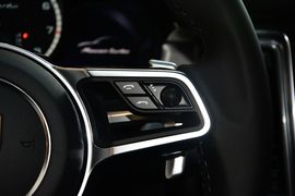 2016款保时捷Macan