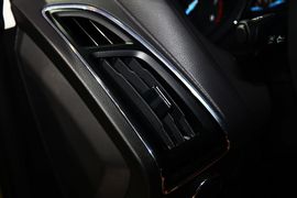 新一代福克斯车展实拍