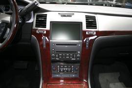 凯迪拉克凯雷德混动车展实拍