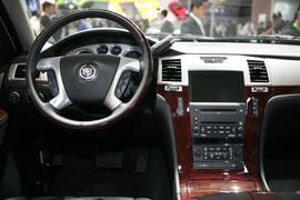 凯迪拉克凯雷德混动车展实拍