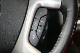 凯迪拉克凯雷德混动车展实拍