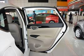 2016款日产轩逸1.6XV