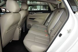 2016款日产轩逸1.6XV