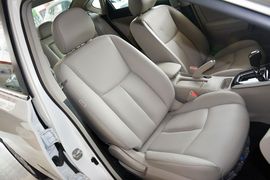2016款日产轩逸1.6XV