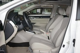 2016款日产轩逸1.6XV