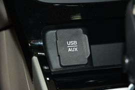 2016款日产轩逸1.6XV