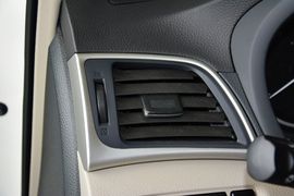 2016款日产轩逸1.6XV