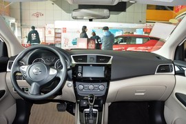 2016款日产轩逸1.6XV
