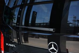2016款奔驰V260L尊贵加长版