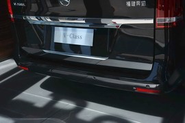 2016款奔驰V260L尊贵加长版