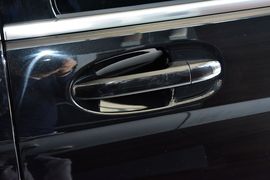 2016款奔驰V260L尊贵加长版