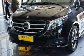 2016款奔驰V260L尊贵加长版