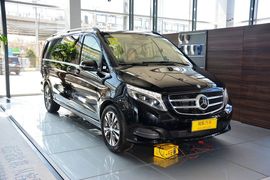 2016款奔驰V260L尊贵加长版