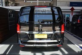 2016款奔驰V260L尊贵加长版