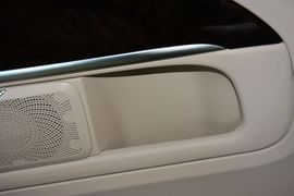 2016款奔驰V260L尊贵加长版