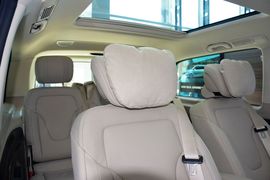 2016款奔驰V260L尊贵加长版