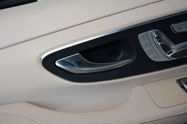 2016款奔驰V260L尊贵加长版