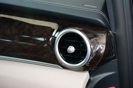 2016款奔驰V260L尊贵加长版