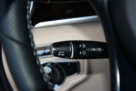 2016款奔驰V260L尊贵加长版
