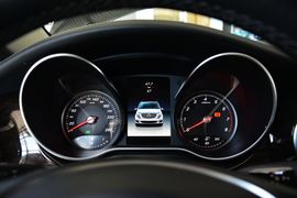2016款奔驰V260L尊贵加长版