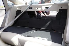 2016款别克君越混合动力30H豪华型