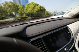 2016款别克君越混合动力30H豪华型