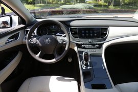 2016款别克君越混合动力30H豪华型