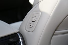 2016款别克君越混合动力30H豪华型