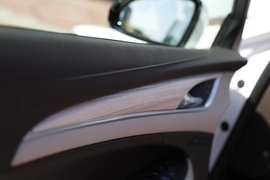 2016款别克君越混合动力30H豪华型