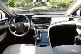 2016款别克君越混合动力30H豪华型