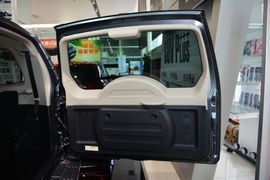 2016款三菱帕杰罗3.0L自动尊贵版