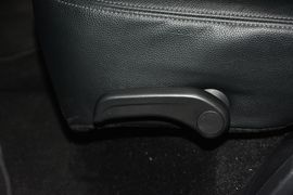 2016款三菱帕杰罗3.0L自动尊贵版