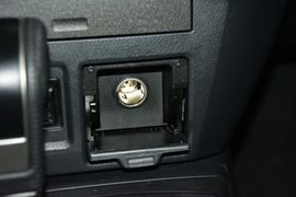 2016款三菱帕杰罗3.0L自动尊贵版