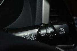 2016款三菱帕杰罗3.0L自动尊贵版