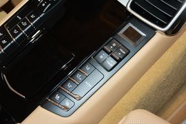 2016款保时捷Panamera