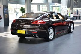 2016款保时捷Panamera