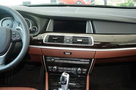 2015款宝马535i