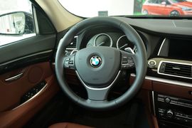 2015款宝马535i
