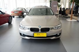 2016款宝马328Li时尚型