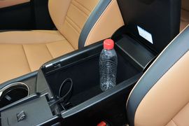 2016款雷克萨斯NX200