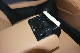 2016款雷克萨斯NX200