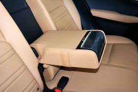 2016款雷克萨斯NX200